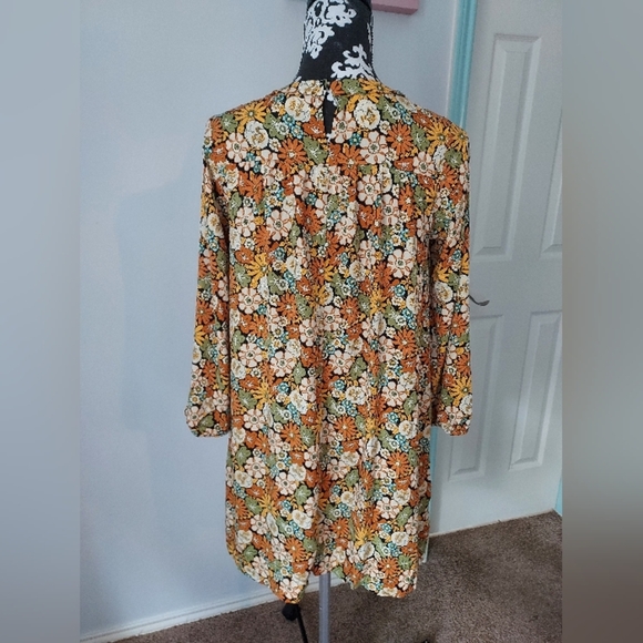 Zara Women's Floral Dress. SIZE 13-14 - Picture 10 of 15